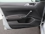 Volkswagen Taigo 1.0 TSi 110 Pk Automaat R-Line | Airco | Trekhaak | Stoelverwarming | Camera | 17 Inch | Privacy Glass | 17.204 Km!!