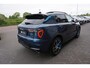 Lynk & Co 01 1.5 261PK! DECEMBER 2022 25x OP VOORRAAD DEALER ONDERHOUDEN 4X ALL SEASON BANDEN 360CAMERA 6,6KWH LADEN PANORAMADAK FULL LED 20INCH ADAPTIEVE CRUISE ANDROID-APPLECARPLAY NAVI STOELVERWARMING CLIMA PDC V+A ENZ...