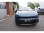 Lynk & Co 01 1.5 261PK! DECEMBER 2022 25x OP VOORRAAD DEALER ONDERHOUDEN 4X ALL SEASON BANDEN 360CAMERA 6,6KWH LADEN PANORAMADAK FULL LED 20INCH ADAPTIEVE CRUISE ANDROID-APPLECARPLAY NAVI STOELVERWARMING CLIMA PDC V+A ENZ...