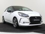 DS 3 1.2 PureTech So Chic | Achteruitrijcamera | Remote services | Cruise control | Lederen stuur |
