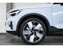 Volvo EC40 Single Motor Extended Range Ultimate 82 kWh | Adaptieve Cruise Control | Elektrische Trekhaak | Warmtepomp | Verwarmde Voorstoelen | Glazen Panoramadak | Getint Glas Achter | Apple Carplay / Android Auto