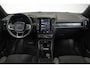 Volvo EC40 Single Motor Extended Range Ultimate 82 kWh | Adaptieve Cruise Control | Elektrische Trekhaak | Warmtepomp | Verwarmde Voorstoelen | Glazen Panoramadak | Getint Glas Achter | Apple Carplay / Android Auto