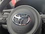 Toyota Yaris Cross 1.5 HYBRID DYNAMIC NAVI STOEL/STUURVERW. 17"LM-VELGEN PRIVACY-GLASS KEYLESS LED-PAKKET