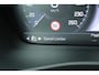 Volvo XC40 T5 Automaat Plug-in hybrid Plus Dark | Premium Audio by Harman/Kardon | Interieur Voorverwarming | Power Seats | Parkeer Camera | Park Assist Voor & Achter | Semi Elektrische Trekhaak |