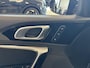 Kia Ceed 1.5 T-GDi GT-PlusLine Electr. schuif-kantel dak | Stoel verwarming | Stuurverwarming | Suède sportstoelen met GT-Line logo's |Elektrisch verstelbare bestuurdersstoel met geheugenfunctie