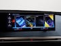BMW iX xDrive40 M-SPORT H.E. 77 kWh *MAT ZWART* + 22 INCH | 12-2022 | LASER LIGHT | MASSAGE | 3D CAMERA | ADAPTIVE CRUISE | HK