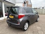 Toyota Verso-S 1.3 VVT-i Dynamic