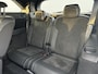 Peugeot e-5008 GT Avantage 73 kWh | Alcantara bekleding | elektrisch verstelbare stoelen/Massage functie | stoelverwarming | Adaptieve Cruise Control | 360 Camera| warmtepomp | Apple Carplay/Android Auto | VOORRAAD ACTIE MODEL!