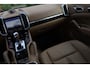 Porsche Cayenne 3.6 Platinum Edition Aut. | Schuif-Kanteldak | Sportuitlaat | Turbo-Design velgen | Sportchrono | Historie |