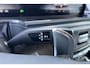 Mercedes-Benz G-klasse G 63 AMG Automaat | MANUFAKTUR | Schuifdak | Standkachel | Distronic | Multicontourstoelen met ventilatie | Burmester Audio | Multibeam LED | Trekhaak