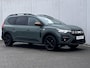 Dacia Jogger 1.6 Hybrid 140 Extreme 7p. / Zeven persoons / Trekgewicht 750 kg / Achteruitrijcamera / Navigatie via Apple Carplay Android / All Season banden 16" LM wielen /