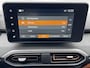 Dacia Jogger 1.6 Hybrid 140 Extreme 7p. / Zeven persoons / Trekgewicht 750 kg / Achteruitrijcamera / Navigatie via Apple Carplay Android / All Season banden 16" LM wielen /