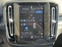 Volvo EX40 Single Motor Extended Range Ultra Black Ed. 82 kWh | Adaptieve Cruise Control | BLIS Dodehoek detectie | Schuif / Kanteldak | 360 Camera | Leder | 21 Inch | Stoel + Stuurverwarming | Extra Getint Glas Achter