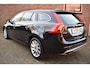Volvo V60 2.0 D4 Momentum '14 ROETFILTER VOL!! Navi Clima Cruise Inruil mogelijk