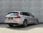 Volvo V60 2.0 T6 Plug-in hybrid AWD Essential Adaptieve cruise control | Lederen bekleding | Stoel en stuurverwarming | Park assist voor en achter | 19" Lichtmetaal velgen | Extra getint glas | Dodehoek assistent