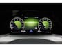 Volkswagen Golf Variant 1.0 eTSI Life 110 PK | Automaat | Cruise Control | Navigatie | Licht metalen velgen | Parkeersensor | Bluetooth | DAB+ | 1e eigenaar