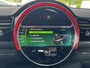 MINI Clubman Mini 1.5 Cooper 136 pk Business Edition Navigatie DAB Carplay Clima + Cruise Control 17 Inch Velgen Parkeersensoren Alarm 1e Eigenaar NL Auto