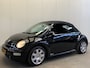 Volkswagen Beetle New Cabriolet 2.0 Highline AIRCO-LEDER-PDC-LMV