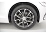Volvo V60 2.0 B3 163pk Momentum Advantage Aut. [ Leder Stuur-en stoelverwarming Navi ]