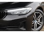 BMW 5-Serie Touring (g31) 530e 292PK AUTOMAAT BUSINESS E.D | Navi | Trekhaak | Led | Sfeerverl. | Live Cockpit | Stoel/stuurverw.| 18 Inch Lm |