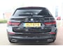 BMW 5-Serie Touring (g31) 530e 292PK AUTOMAAT BUSINESS E.D | Navi | Trekhaak | Led | Sfeerverl. | Live Cockpit | Stoel/stuurverw.| 18 Inch Lm |