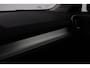 Volvo XC40 1.5 T4 Recharge Inscription | Panoramadak | Stoel & stuurverwarming | Carplay | Camera | Navigatie | Full LED | Parkeerhulp