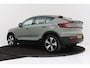Volvo C40 Single Motor RWD Plus 69 kWh | Trekhaak | Panoramadak | CarPlay | Stuur-/Stoelverwarming | Camera |