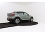 Volvo C40 Single Motor RWD Plus 69 kWh | Trekhaak | Panoramadak | CarPlay | Stuur-/Stoelverwarming | Camera |