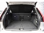 Volvo XC40 2.0 B4 Core | Stoel en Stuurverwarming | Adaptieve Cruise Control | Trekhaak | Standkachel | Dode Hoek Detectie |