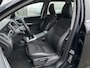 Volvo XC60 2.0 T5 FWD Polar | Trekhaak | Standkachel | Stoelverwarming | Navigatie | Xenon | Verwamde Voorruit | Parkeersensoren achter |