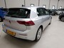 Volkswagen Golf 1.0 eTSI Life Navigatie | Pdc V+A | Lmv | Automaat !