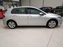 Volkswagen Golf 1.0 eTSI Life Navigatie | Pdc V+A | Lmv | Automaat !