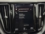 Volvo XC60 2.0 T8 Twin Engine AWD Momentum Pano, Parkeersensoren, Navi, Cruise control, Elektrische achterklep, Virtual desk