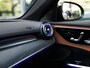 Mercedes-Benz C-klasse 180 AMG Line | MAGNO SELENIETGRIJS | DIGITAL LIGHT | 19 INCH MULTISPAAK | APPLE CARPLAY | ACHTERUITRIJCAMERA | STOELMEMORY | SFEERVERLICHTING | PREMIUM SOUNDSYSTEM |