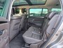 Renault Espace 1.8 TCe Initiale Paris 7p. | PANO | HEAD-UP | Carplay | Trekhaak | Volledig Dealer onderhouden Interesse, Proefrit? Bel of app met: 06-24 28 28 42