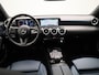 Mercedes-Benz A-klasse 200 Business Solution Plus | Automaat | Half leder | Navigatie | Climate control | Parkeer sensoren | LMV | LED | Camera | Stoel verwarming |