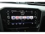 Volkswagen Passat Variant 1.5 TSI 150pk DSG Business | Trekhaak Wegklapbaar | Elek. Achterklep | Camera Achter | Allseason Banden