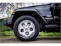 Jeep Wrangler Unlimited 3.8 Sahara Leder