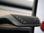 Tesla Model 3 Long Range AWD 75kWh 463PK Premium Audio 4wd AutoPilot Panoramadak Camera's Leer Adaptive-Cruise-Control+Stop&Go Pdc-a+v Dual-Ecc Dual-Motor Keyless Lmv 18" Stoel en achterbank verwarming Electr.Stoelen+Memory+Easy-Entry WiFi 1e Eigenaar Org. Nederlandse Auto Garantie op Accu/Motor tot 16-12-2027/192.000km
