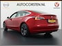 Tesla Model 3 Long Range AWD 75kWh 463PK Premium Audio 4wd AutoPilot Panoramadak Camera's Leer Adaptive-Cruise-Control+Stop&Go Pdc-a+v Dual-Ecc Dual-Motor Keyless Lmv 18" Stoel en achterbank verwarming Electr.Stoelen+Memory+Easy-Entry WiFi 1e Eigenaar Org. Nederlandse Auto Garantie op Accu/Motor tot 16-12-2027/192.000km