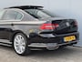 Volkswagen Passat 2.0 TSI Highline Business R Schuifdak/Carplay/ACC.