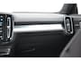 Volvo XC40 B4 211PK Automaat Plus Dark Pilot assist / Adaptive cruise control / Harman Kardon audio / BLIS / Elektrisch bedienbare voorstoelen / Stoelverwarming voor / Stuurverwarming /