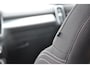 Volvo XC40 B4 211PK Automaat Plus Dark Pilot assist / Adaptive cruise control / Harman Kardon audio / BLIS / Elektrisch bedienbare voorstoelen / Stoelverwarming voor / Stuurverwarming /