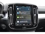Volvo XC40 B4 211PK Automaat Plus Dark Pilot assist / Adaptive cruise control / Harman Kardon audio / BLIS / Elektrisch bedienbare voorstoelen / Stoelverwarming voor / Stuurverwarming /