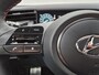 Hyundai Tucson 1.6 T-GDI PHEV 265 Plug-in N Line Sky 4WD Automaat / Achteruitrijcamera / Apple Carplay Android Auto / Glazen schuif- en kanteldak / Trekgewicht 1350 Kg / Stuur- en Stoelverwarming / Elektrisch bedienbare stoelen - achterklep /
