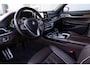 BMW 7-Serie 750i 449 pk xDrive M-Sportpakket / NL-Auto/ Laser/ Head-Up/ 360-Camera/ Soft-Close/ Keyless/ Nappa-Leder/ Adap.Cruise/ Schuifdak/ Luchtvering/ Camera/ 20'' LMV
