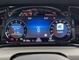 Volkswagen Golf 1.5 eTSI R-Line | LED | Stoel Verwarming | Clima |