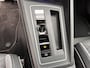 Volkswagen Golf 1.5 eTSI R-Line | LED | Stoel Verwarming | Clima |