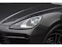 Porsche Cayenne Coupé 3.0 E-Hybrid 462pk | Panoramadak | Sport Chrono | Achterasbesturing | 21'' Wielen | Leder Dashbord | Orig. NL |
