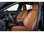 Volvo EX30 Single Motor Extended Range Plus 69 kWh - Lederen bekleding - 20' LMV - Adaptive Cruise Control - Pilot Assist - BLIS dodehoekassistentie - Harman Kardon premium audio - Keyless Drive - Elektr. bedienbare achterklep - Parkeersensoren voor & achter - Parkeercamera achter - Google infotainment met Google Maps navigatie